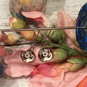 Marylin Monroe Earrings